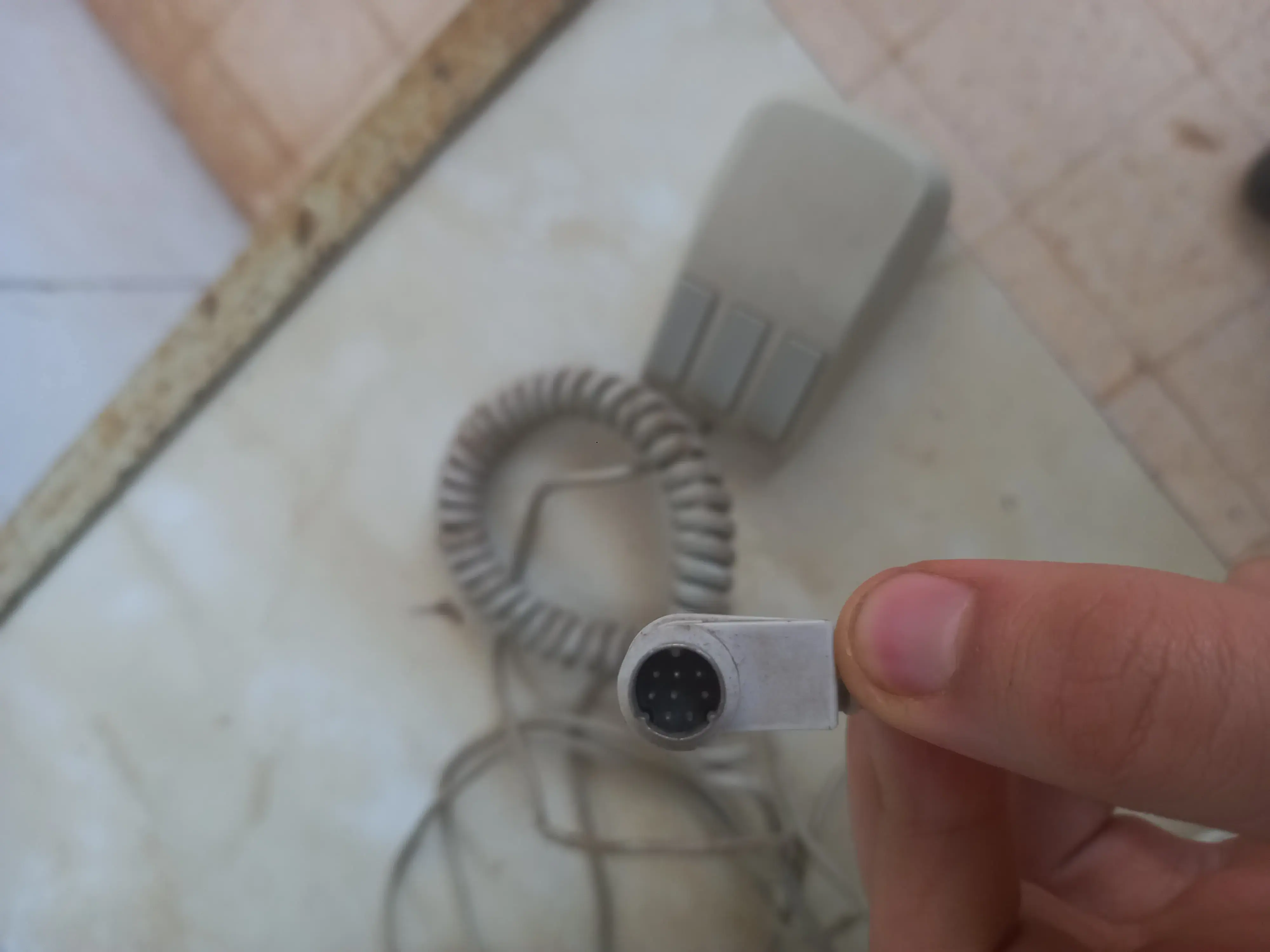 XMint Mouse connector